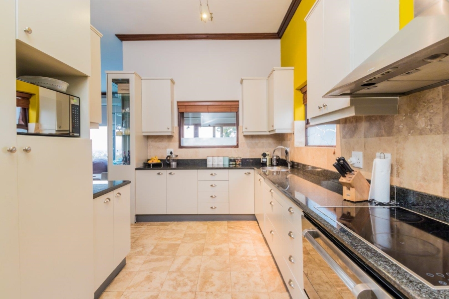 4 Bedroom Property for Sale in Newlands Western Cape